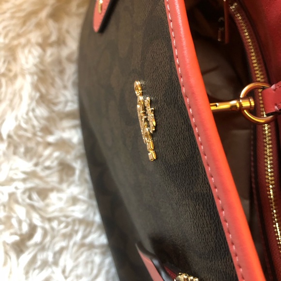 Coach Drawstring Carryall Signature Canvas Purse - Picture 14 of 16